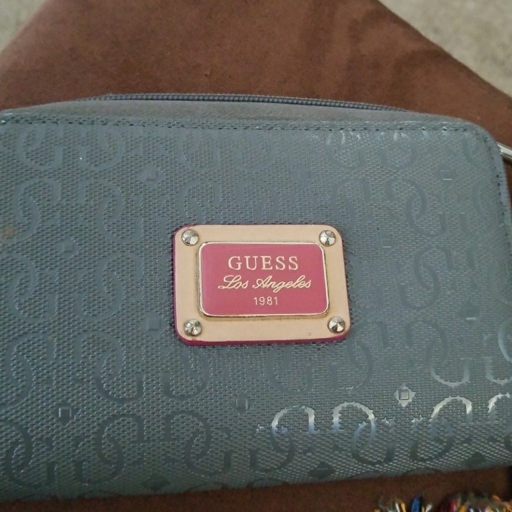 Guess Wallet